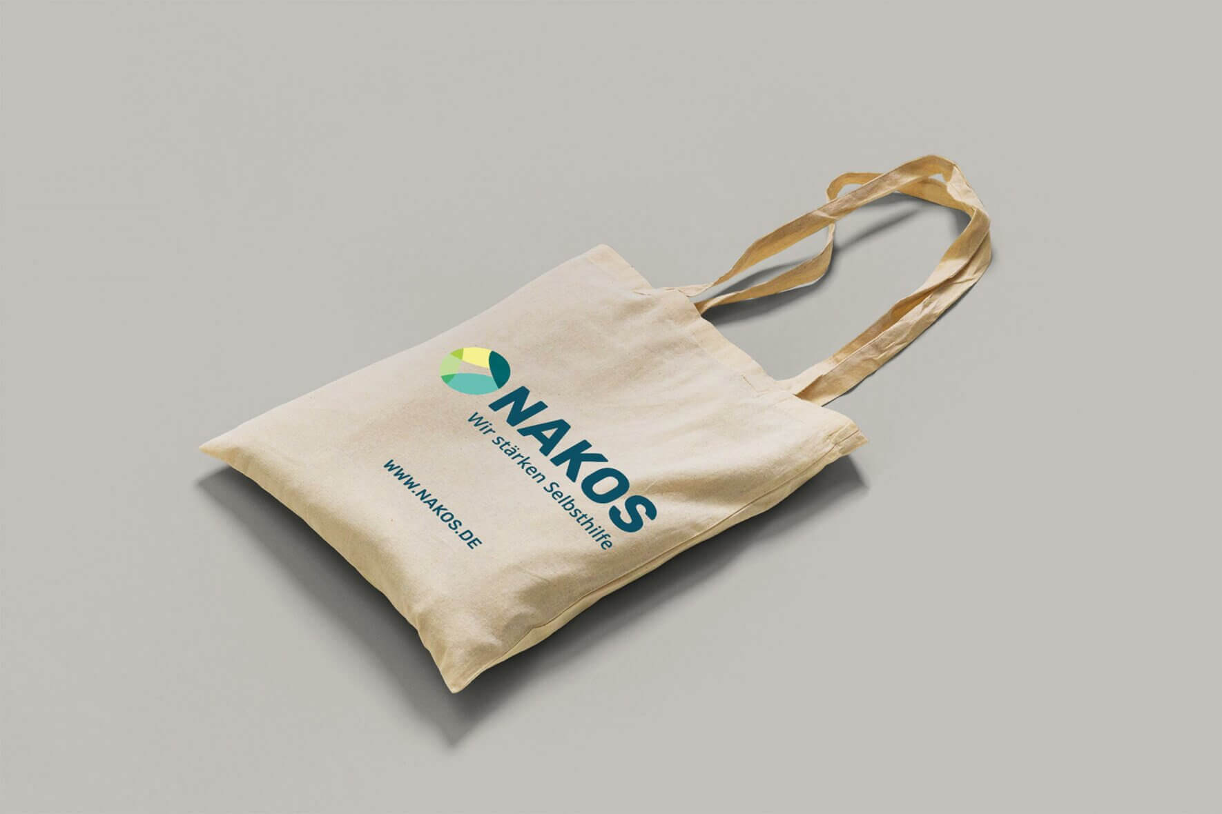 2024-09-18-40-Jahre-NAKOS-Jutebeutel-Mockup-002